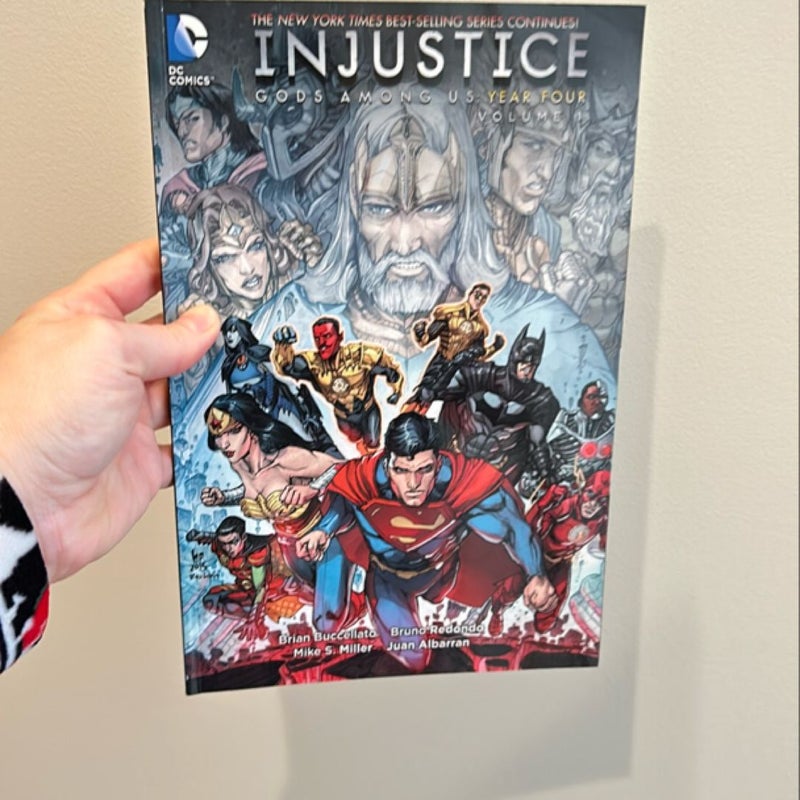 Injustice: Gods among Us: Year Four Vol. 1