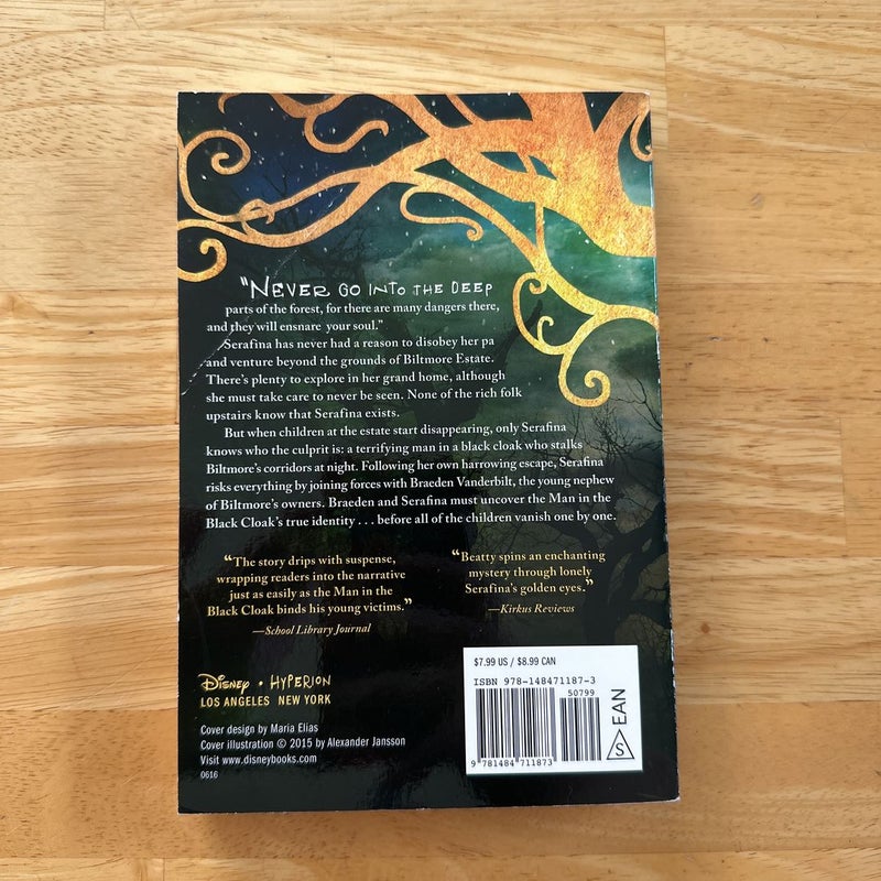Serafina and the Black Cloak (the Serafina Series Book 1)