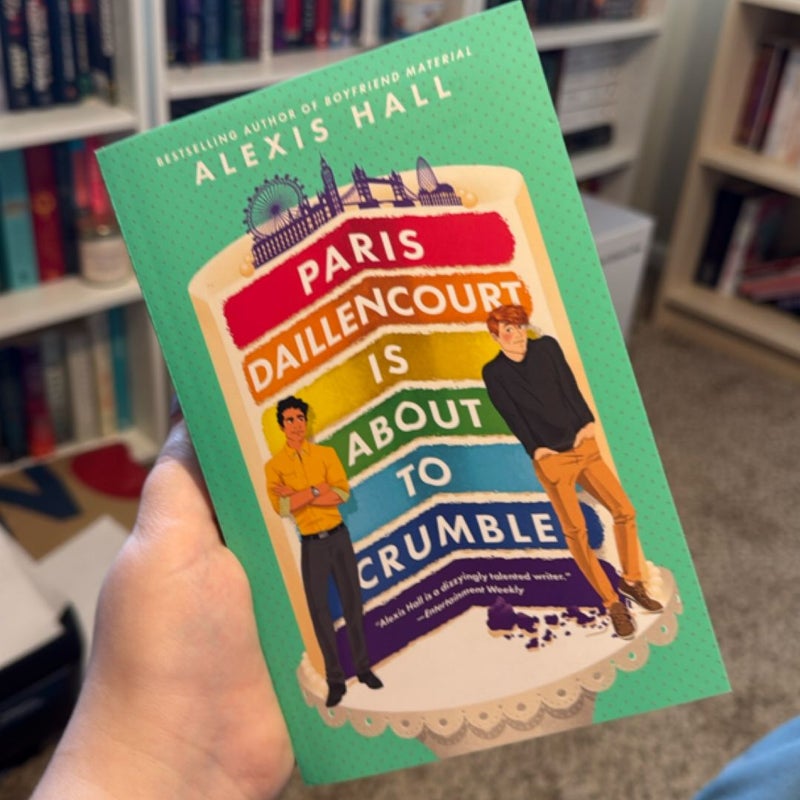 Paris Daillencourt Is about to Crumble