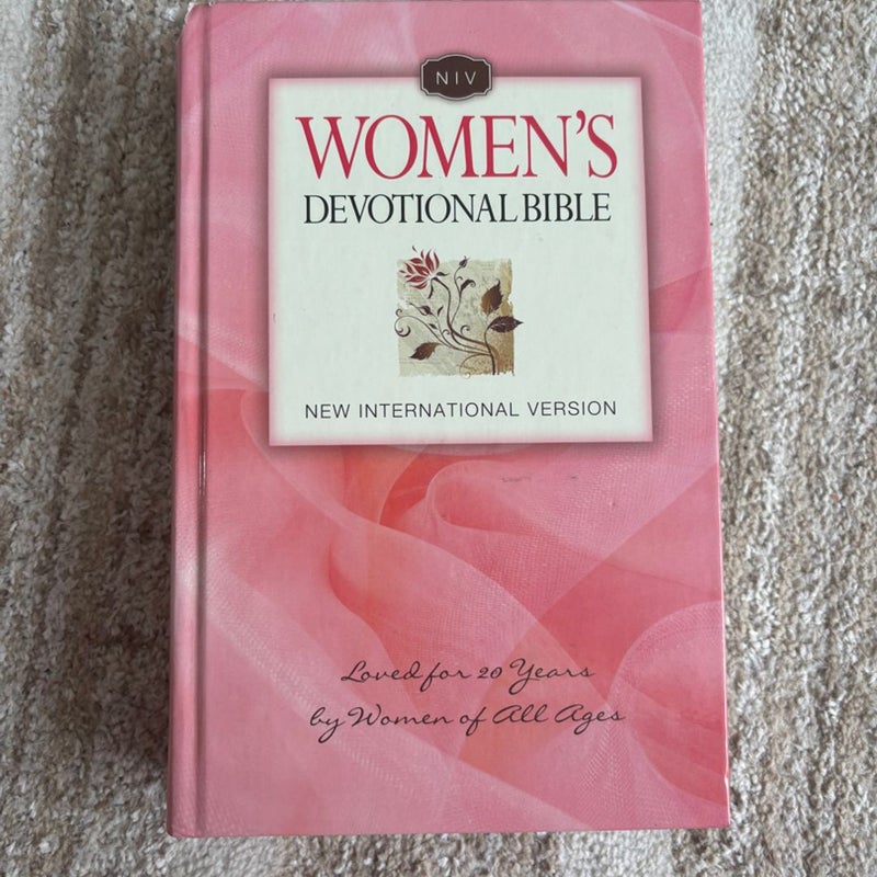 Women's Devotional Bible Classic
