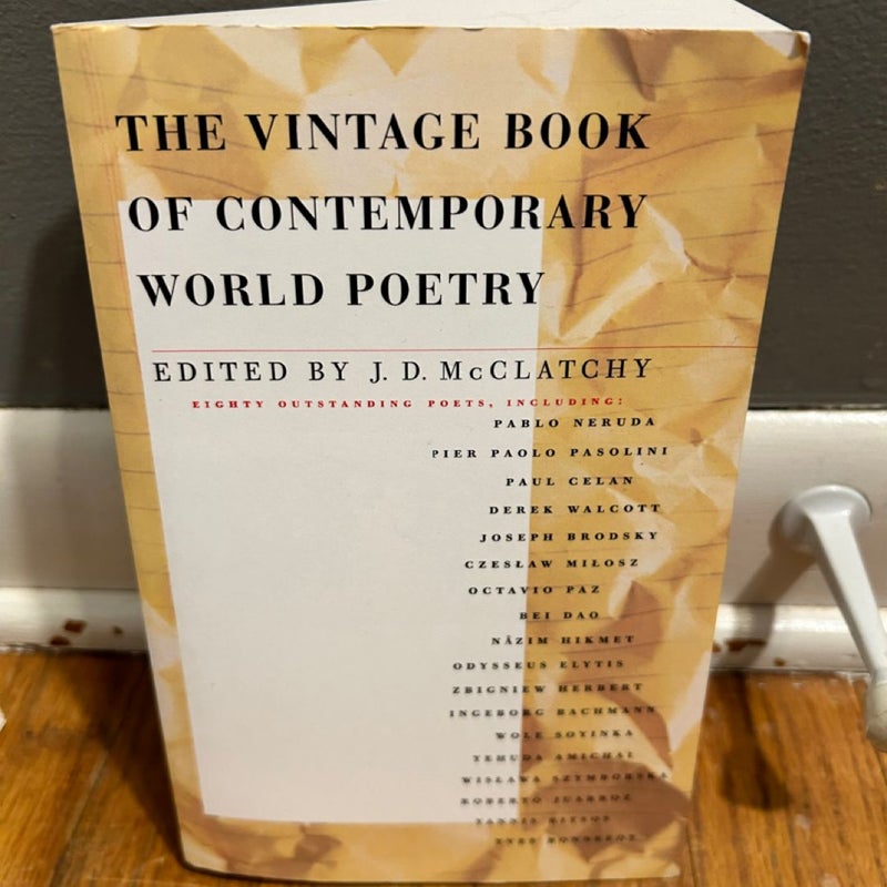 The Vintage Book of Contemporary World Poetry