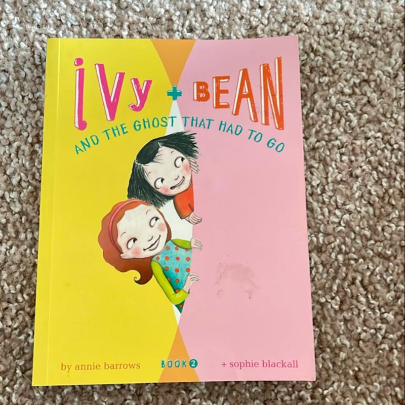 Ivy + Bean and the Ghost That Had to Do