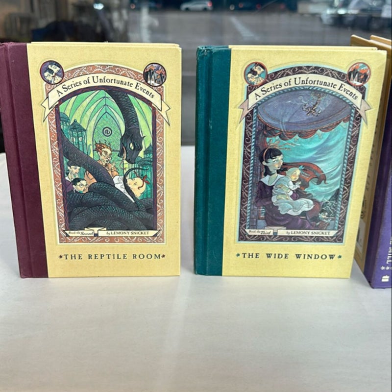 A Series of Unfortunate Events (Book 6 Missing)