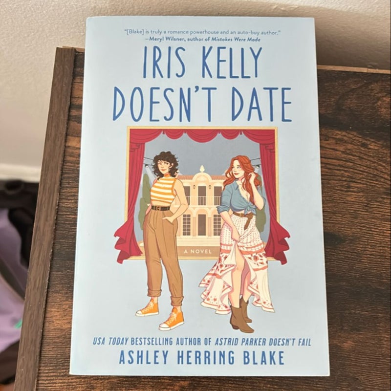 Iris Kelly Doesn't Date