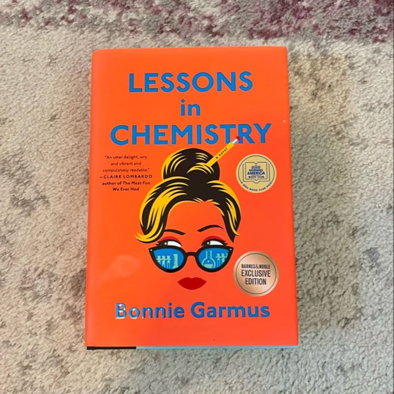 Lessons in Chemistry (B&N Exclusive Edition) 
