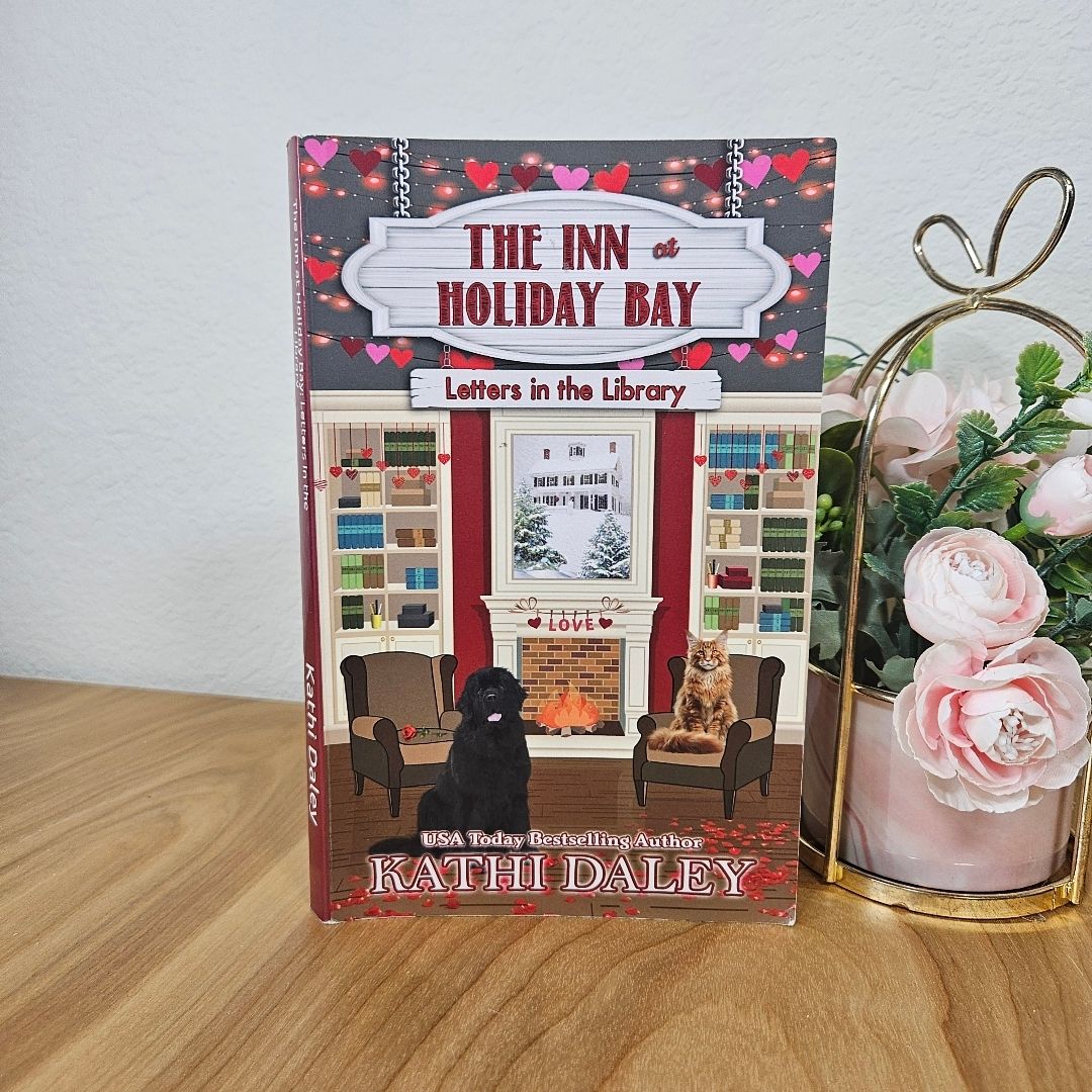 The Inn at Holiday Bay: Letters in the Library