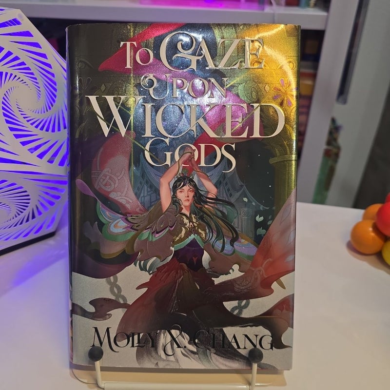 To Gaze upon Wicked Gods