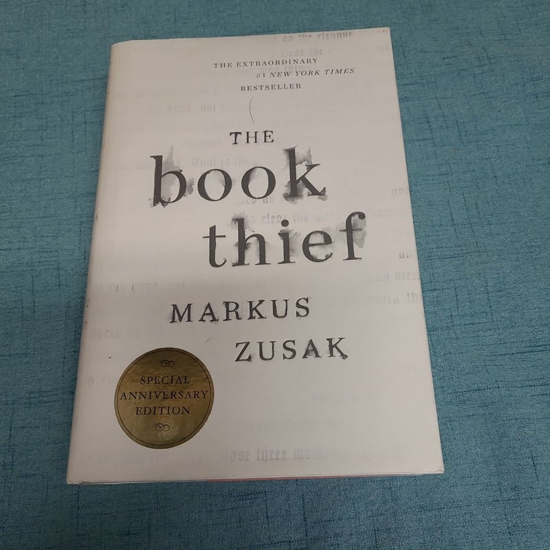 The Book Thief (Anniversary Edition)