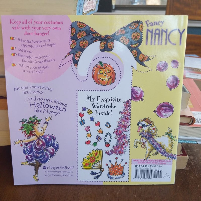 Fancy Nancy: Halloween... or Bust!