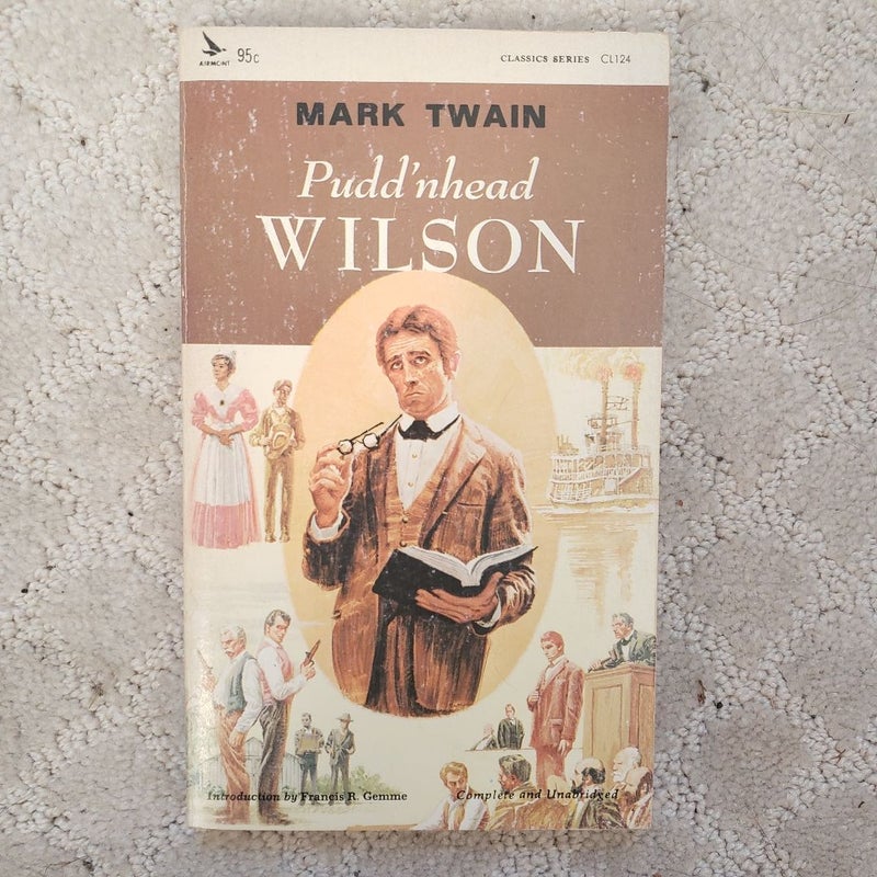 Pudd'nhead Wilson (Airmont Classics Edition, 1966)