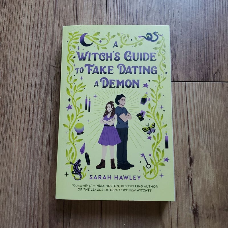 A Witch's Guide to Fake Dating a Demon