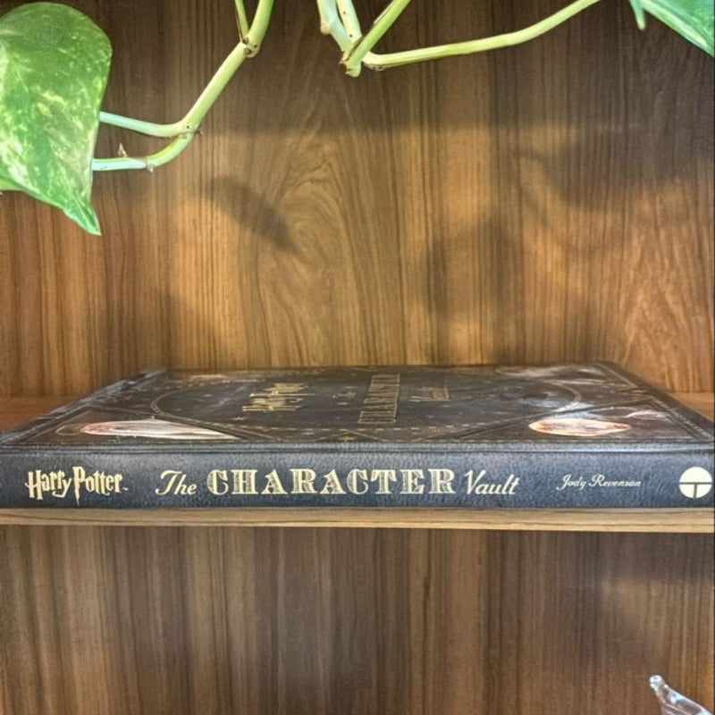 Harry Potter: The Character Vault by Revenson, Jody [Hardback