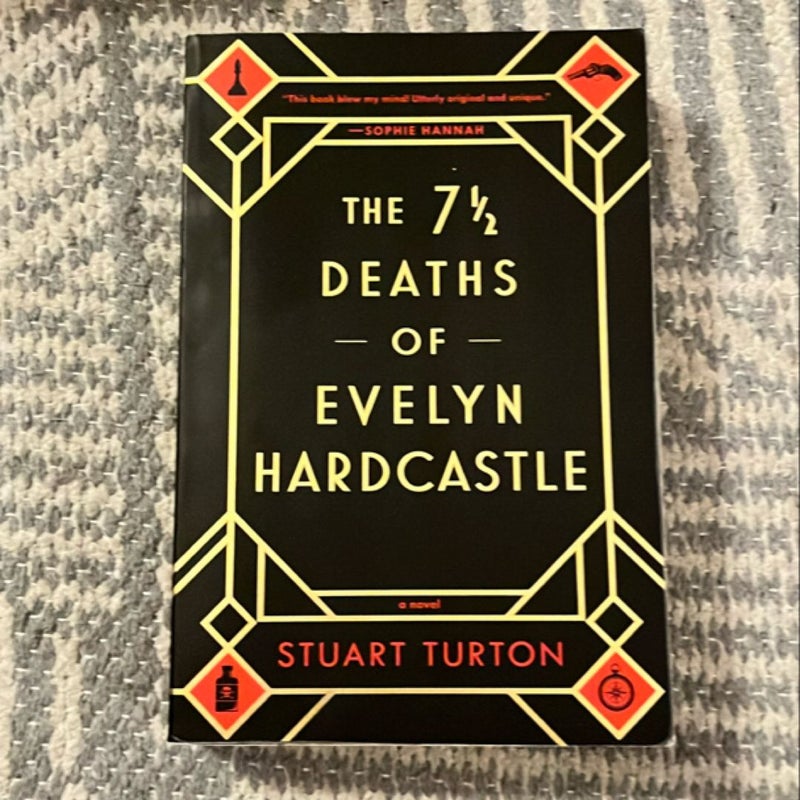 The 7½ Deaths of Evelyn Hardcastle