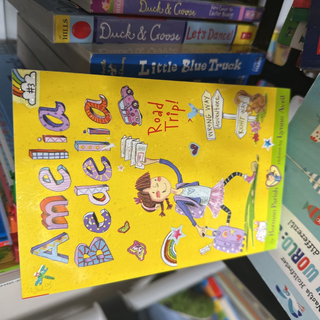 Amelia Bedelia Chapter Book #3: Amelia Bedelia Road Trip!