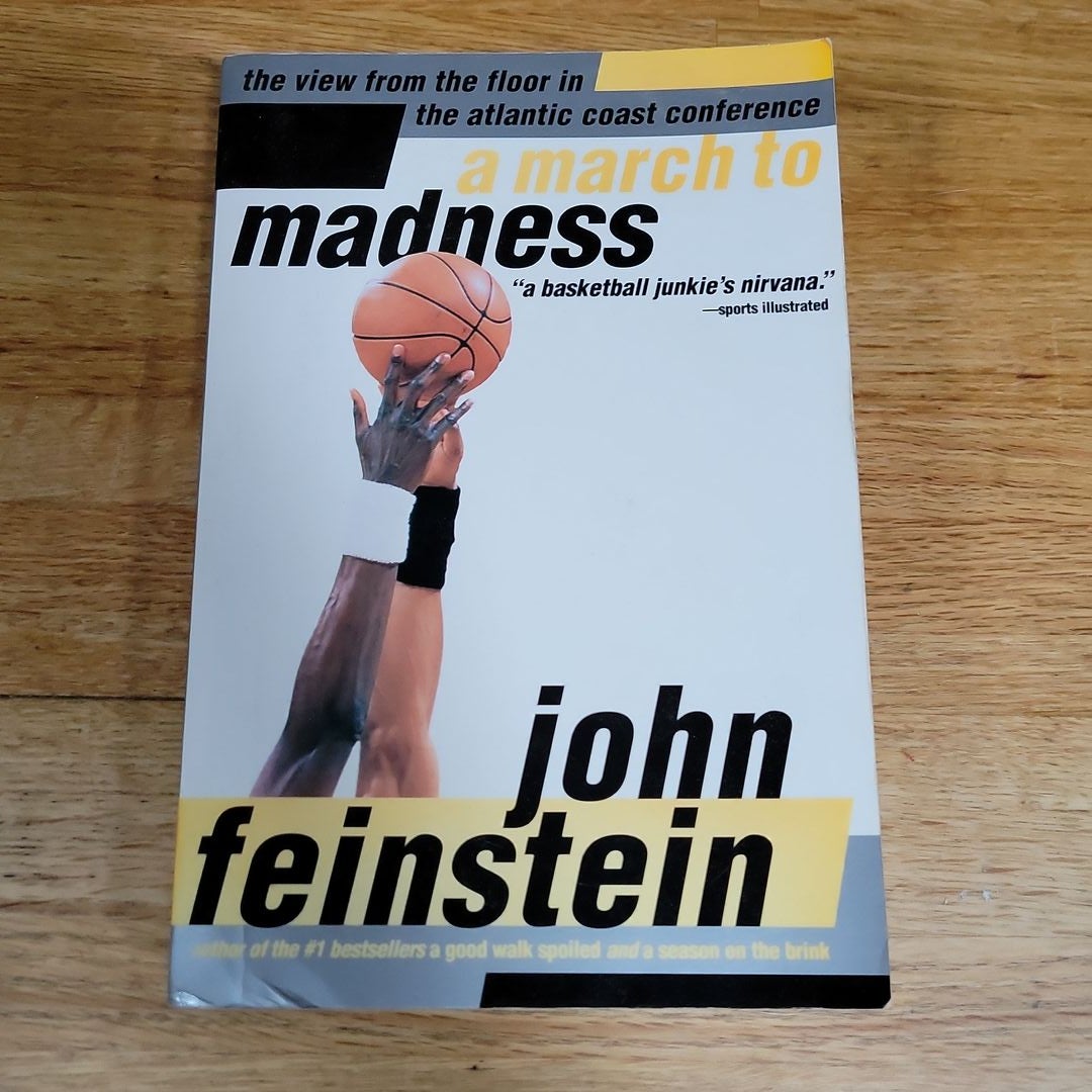 The Walk On (The Triple Threat, 1) by John Feinstein