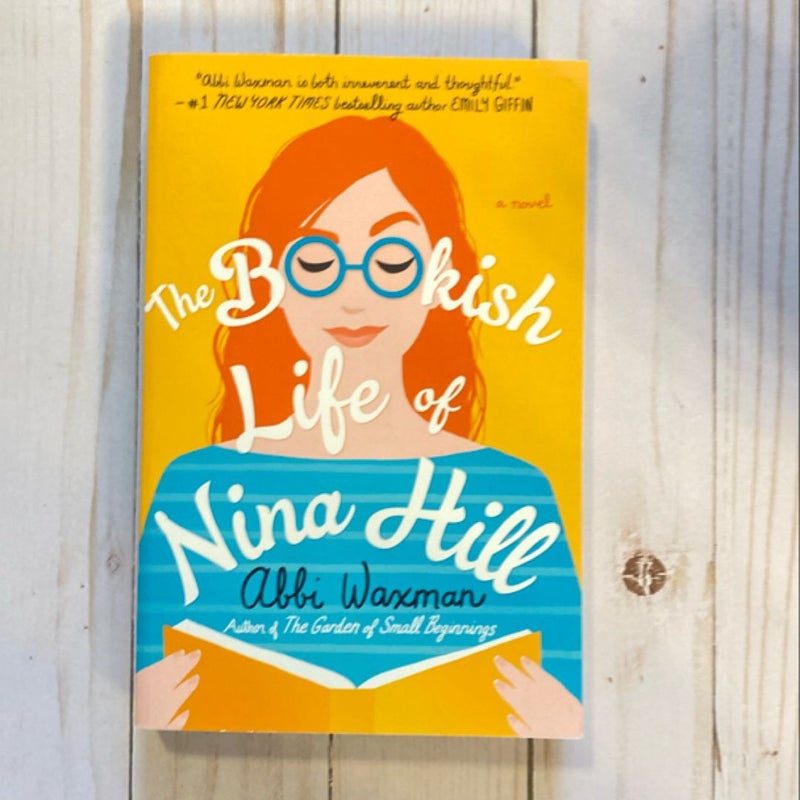 The Bookish Life of Nina Hill