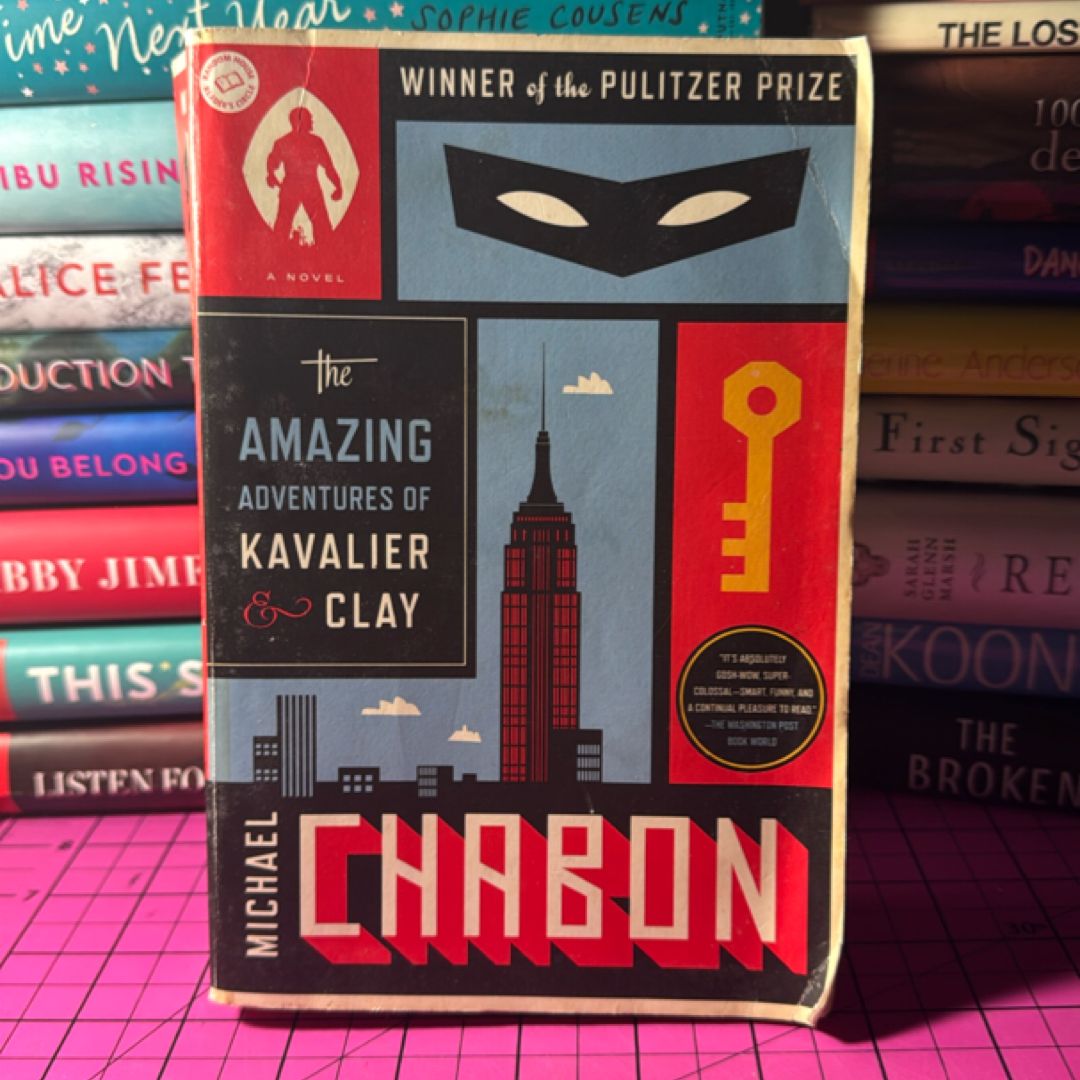 The Amazing Adventures of Kavalier and Clay (with Bonus Content)