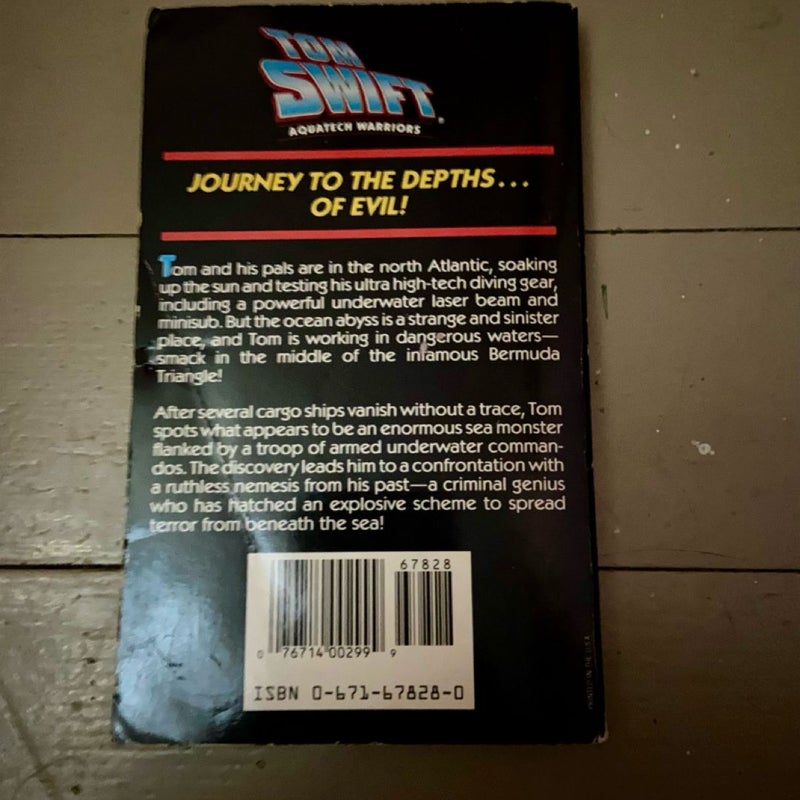 Tom Swift DNA Disaster #4 Aquatech Warrior #6 Fire Biker #9 Archway Paperback