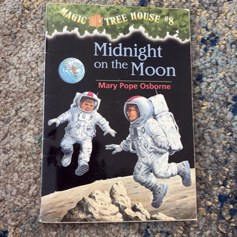 Midnight on the moon 