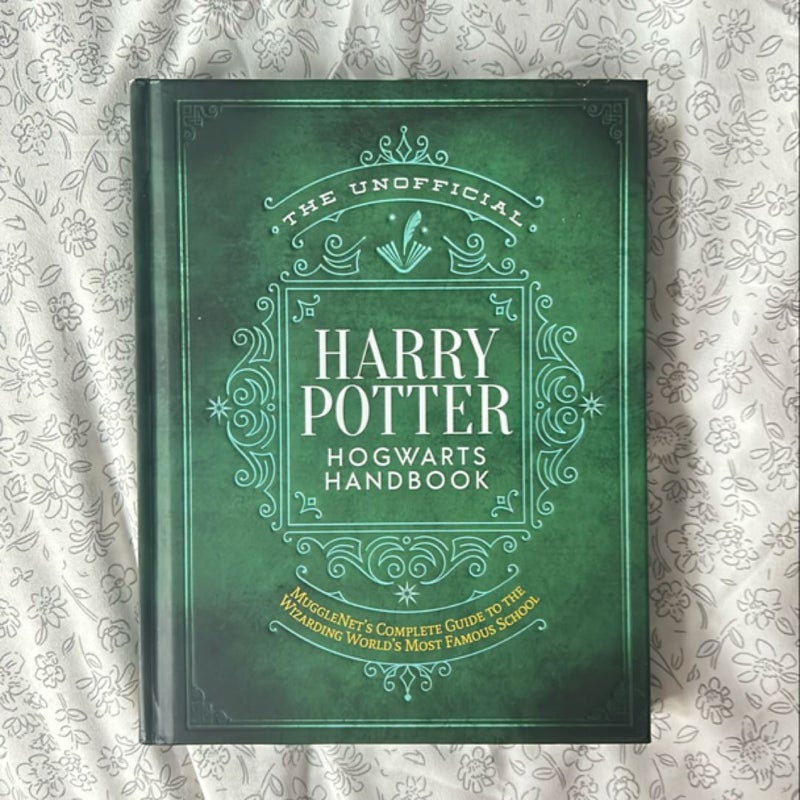 The Unofficial Harry Potter Hogwarts Handbook