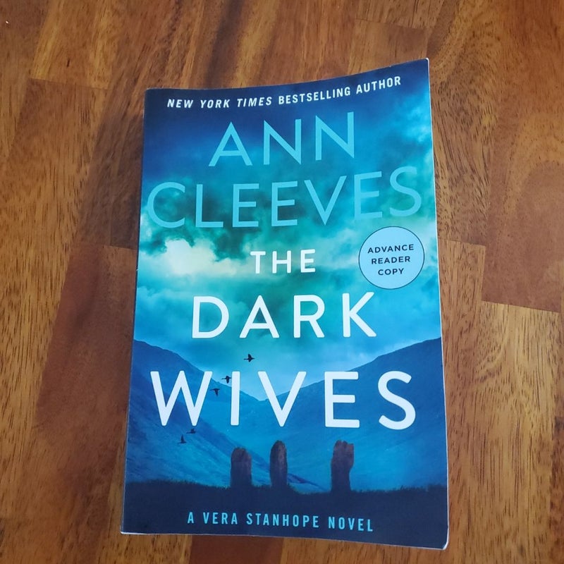 The Dark Wives (Arc)