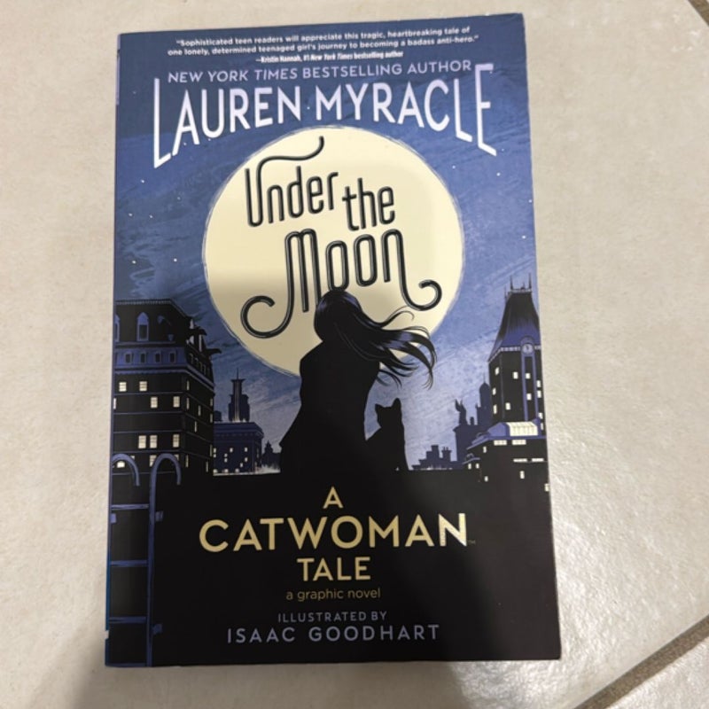 Under the Moon a Catwoman Tale