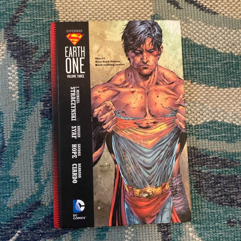 Superman Earth Pne Vol 3