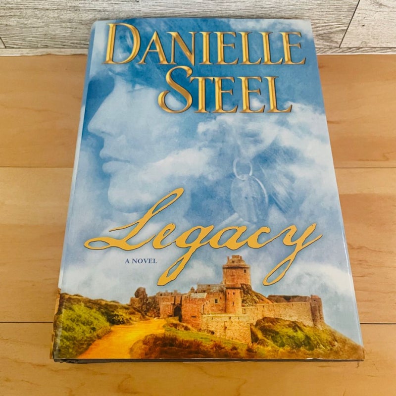 Danielle Steel Bundle-Lot of 3; The Kiss, Sunset in St. Tropez, Legacy (Large Print)