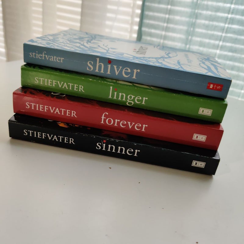 Shiver Series by Maggie Stiefvater, Paperback | Pangobooks