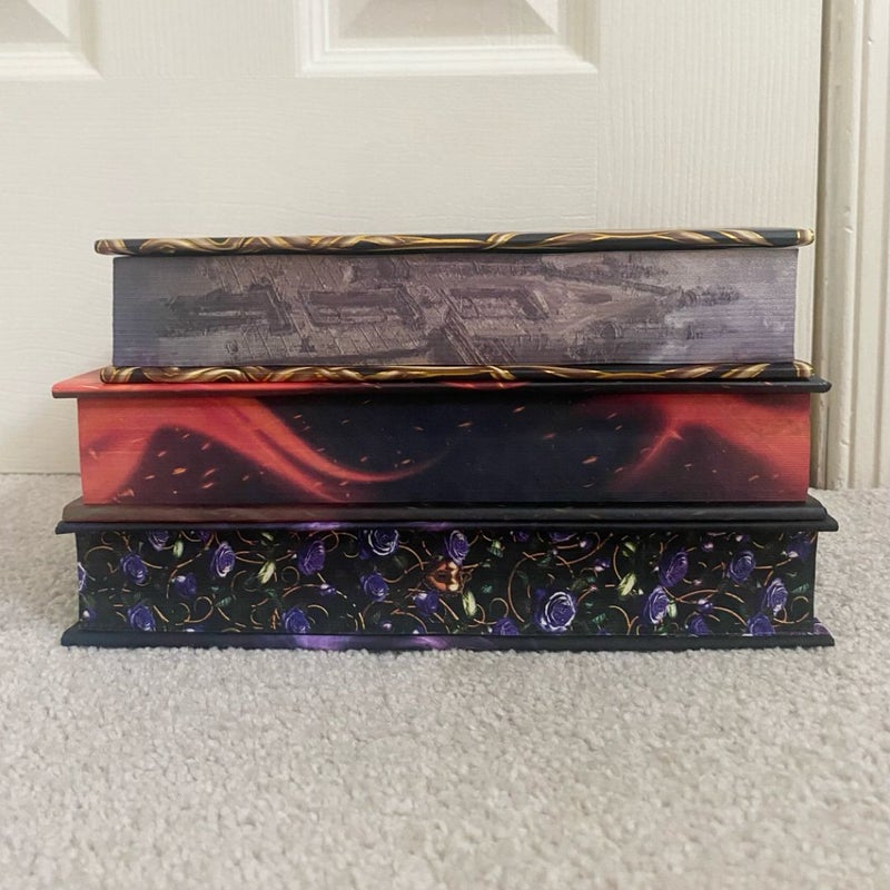 Special Edition Book Bundle | Enemies-to-Lovers Romantasy