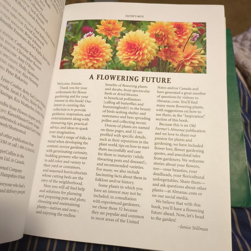 The Old Farmer's Almanac Flower Gardener's Handbook