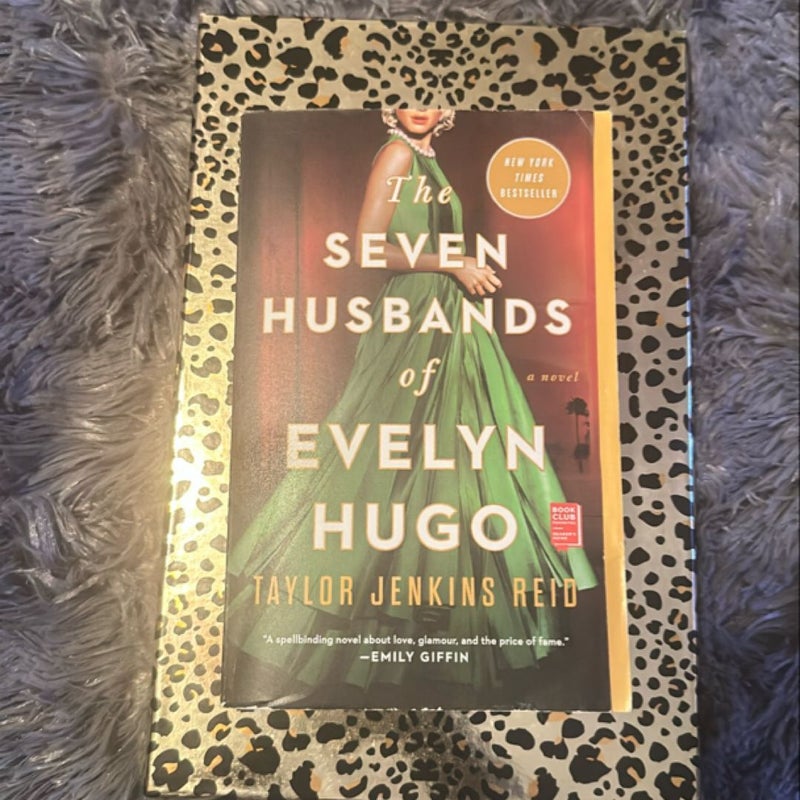 The Seven Husbands of Evelyn Hugo