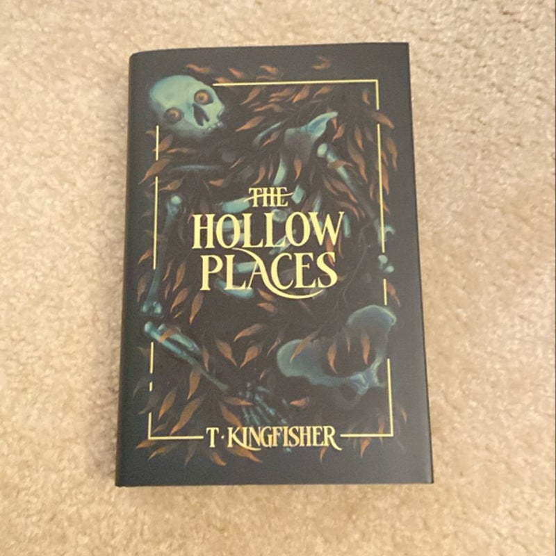 The Hollow Places (Illumicrate)