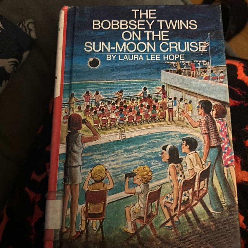 The Sun-Moon Cruise