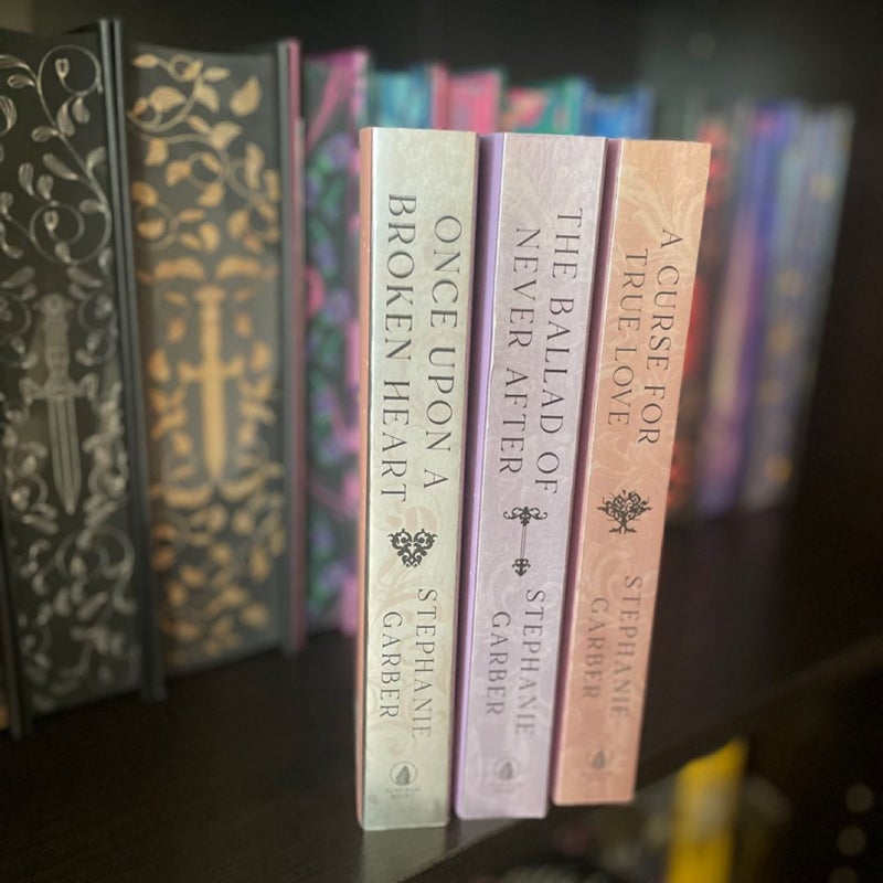 Once Upon a Broken Heart Barnes and Noble paperback set