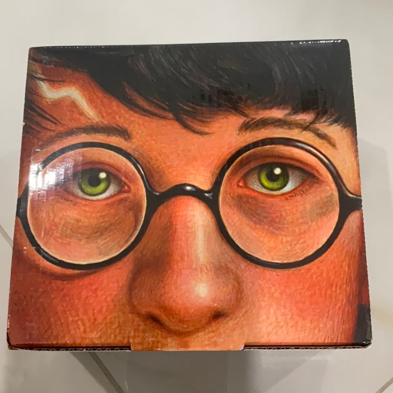 Harry Potter Books 1-7 Special Edition Boxed Set
