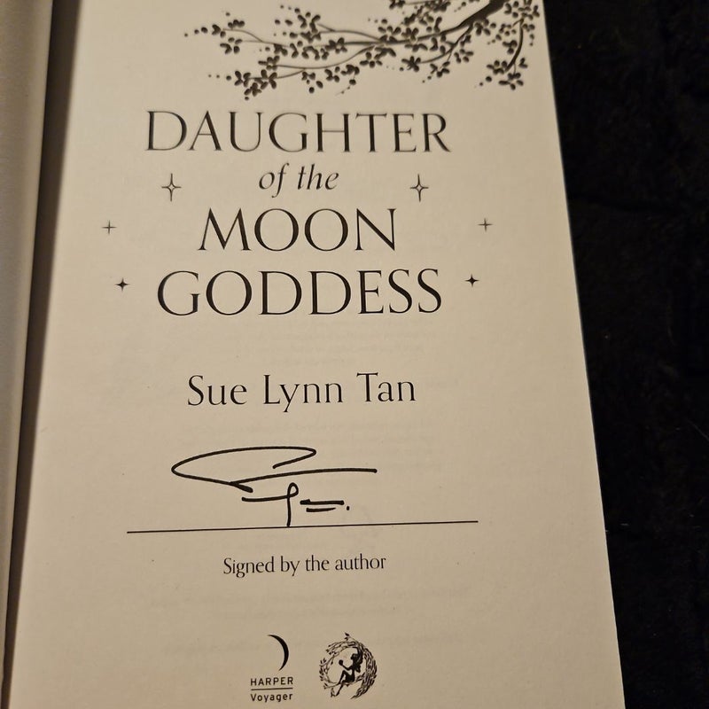 Daughter of the Moon Goddess | Heart of the Sun Warrior 