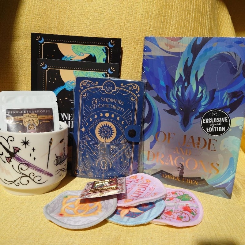 Of Jade and Dragons, Owlcrate, SIGNED, ACOTAR Mug