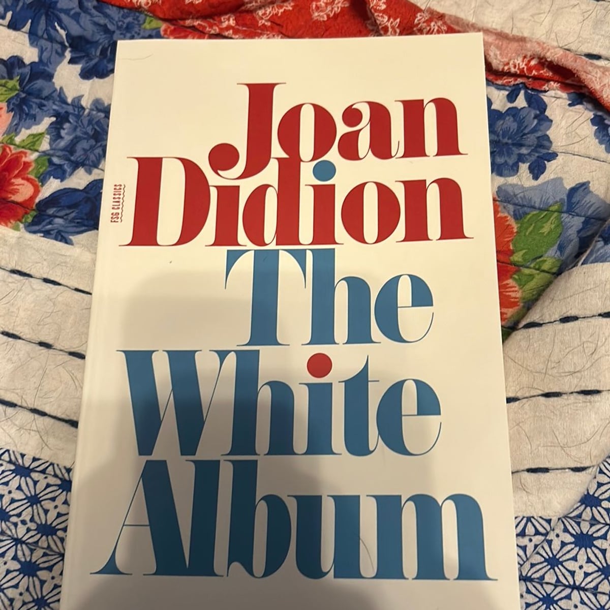 The White Album by Joan Didion, Paperback Pangobooks