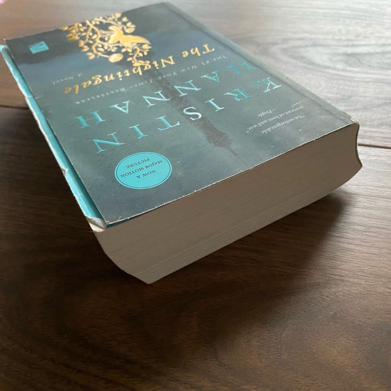 The Nightingale  Paperback Reading Group Gold Ed.