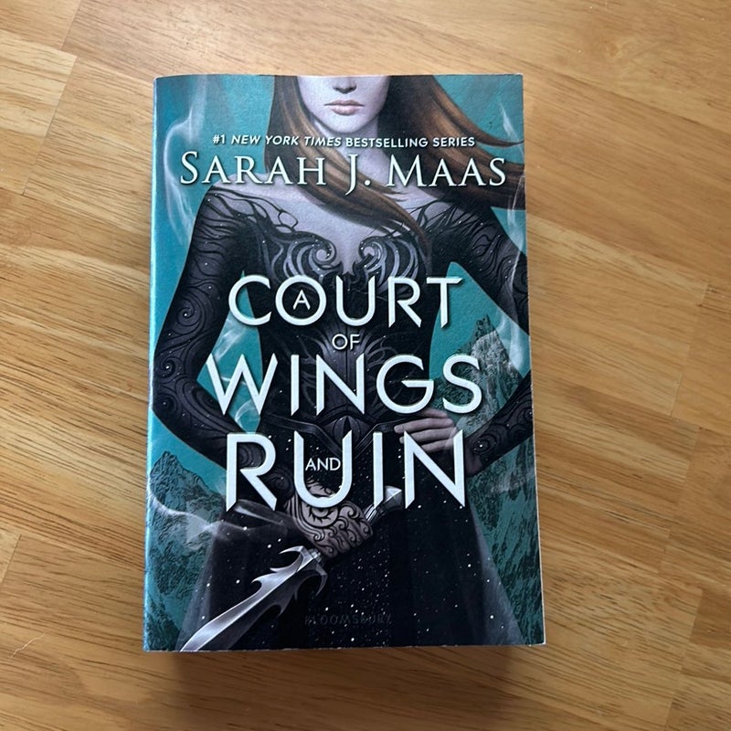 A Court of Wings and Ruin