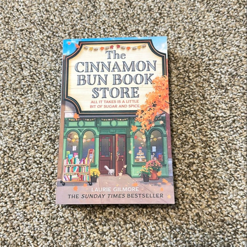 The Cinnamon Bun Book Store (Dream Harbor, Book 2)