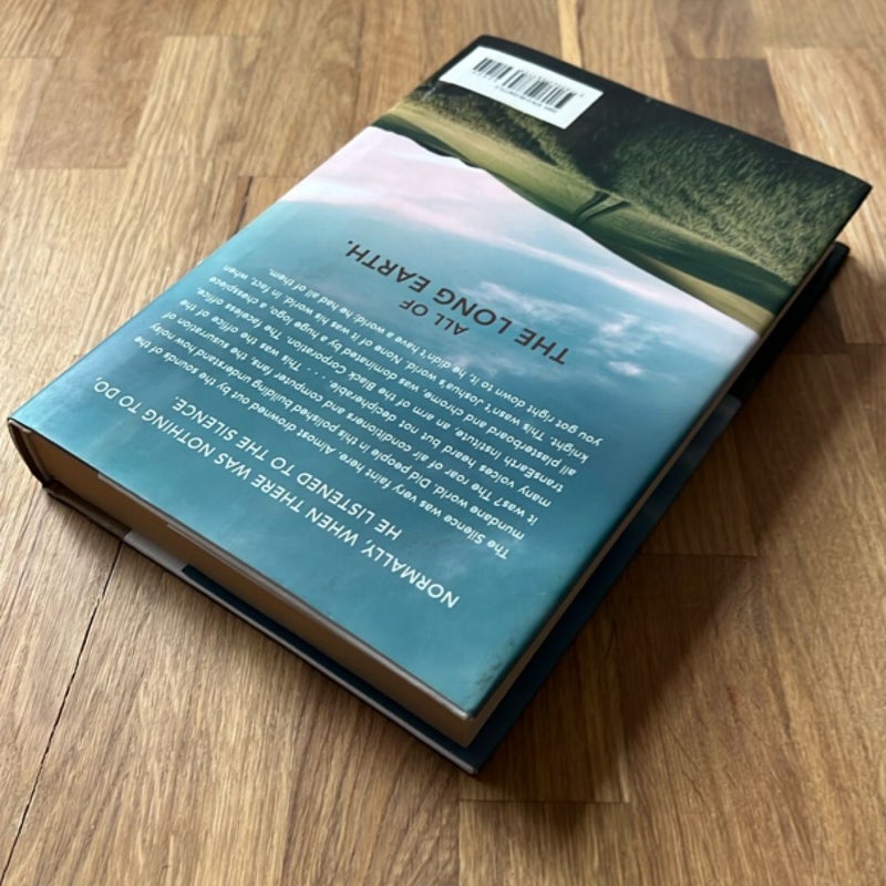 The Long Earth (FIRST EDITION)