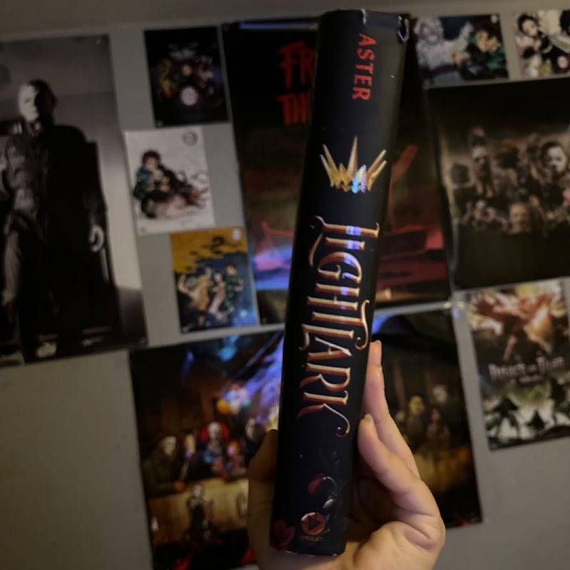Lightlark (Book 1)