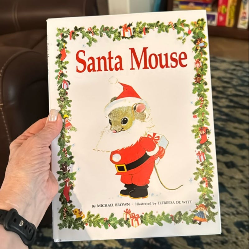 Santa Mouse