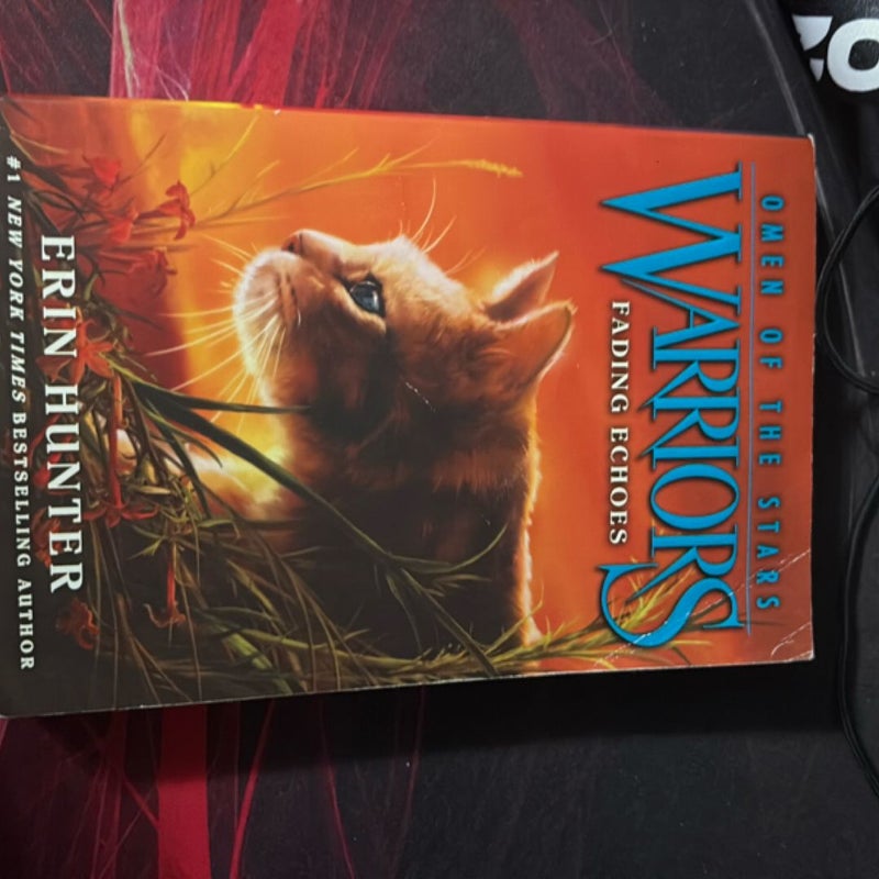 Warriors: Omen of the Stars #2: Fading Echoes