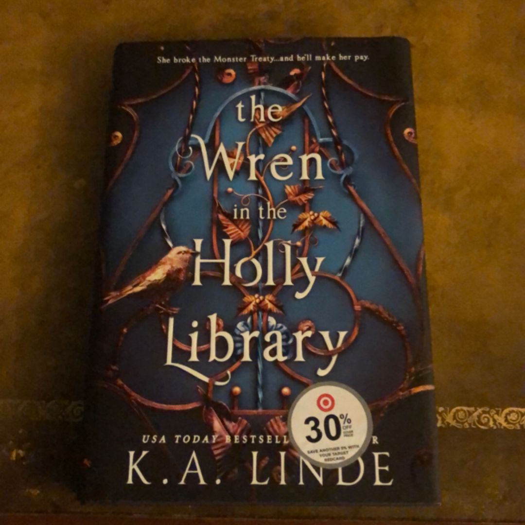 The Wren in the Holly Library (Deluxe Limited Edition)