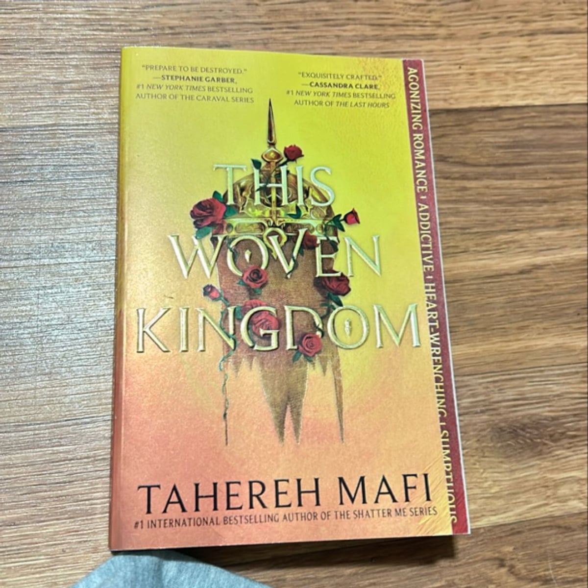 This Woven Kingdom by Tahereh Mafi, Paperback Pangobooks