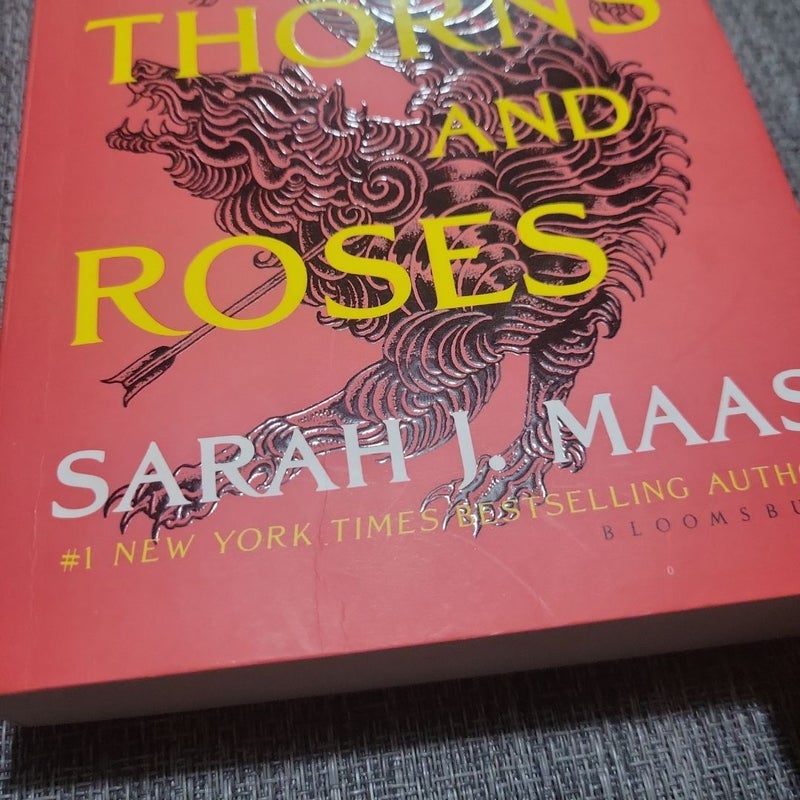 A Court of Thorns and Roses