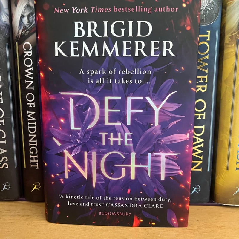 Defy the night Fairyloot 